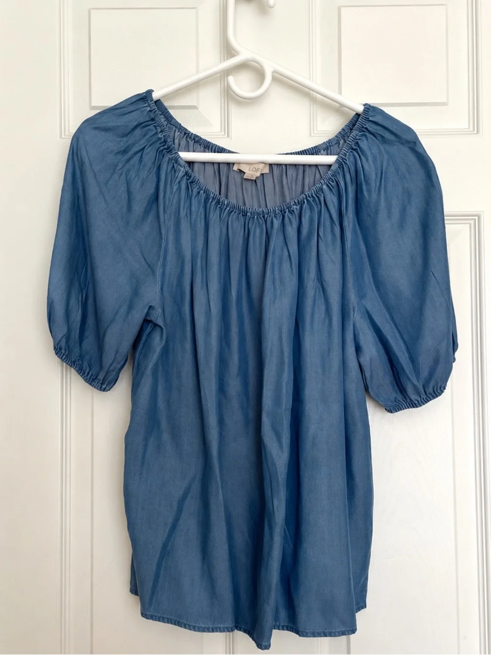 LOFT Chambray Blue Puff Sleeve Peasant Top